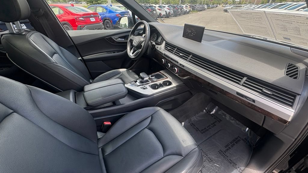 Used 2019 Audi Q7 2.0T Premium w/ Convenience Package AWD/4WD image 27