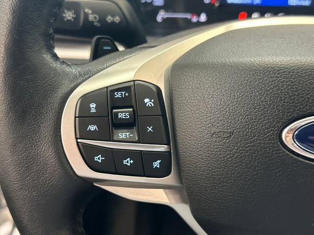 Used 2020 Ford Explorer XLT w/ Equipment Group 202A AWD/4WD image 37