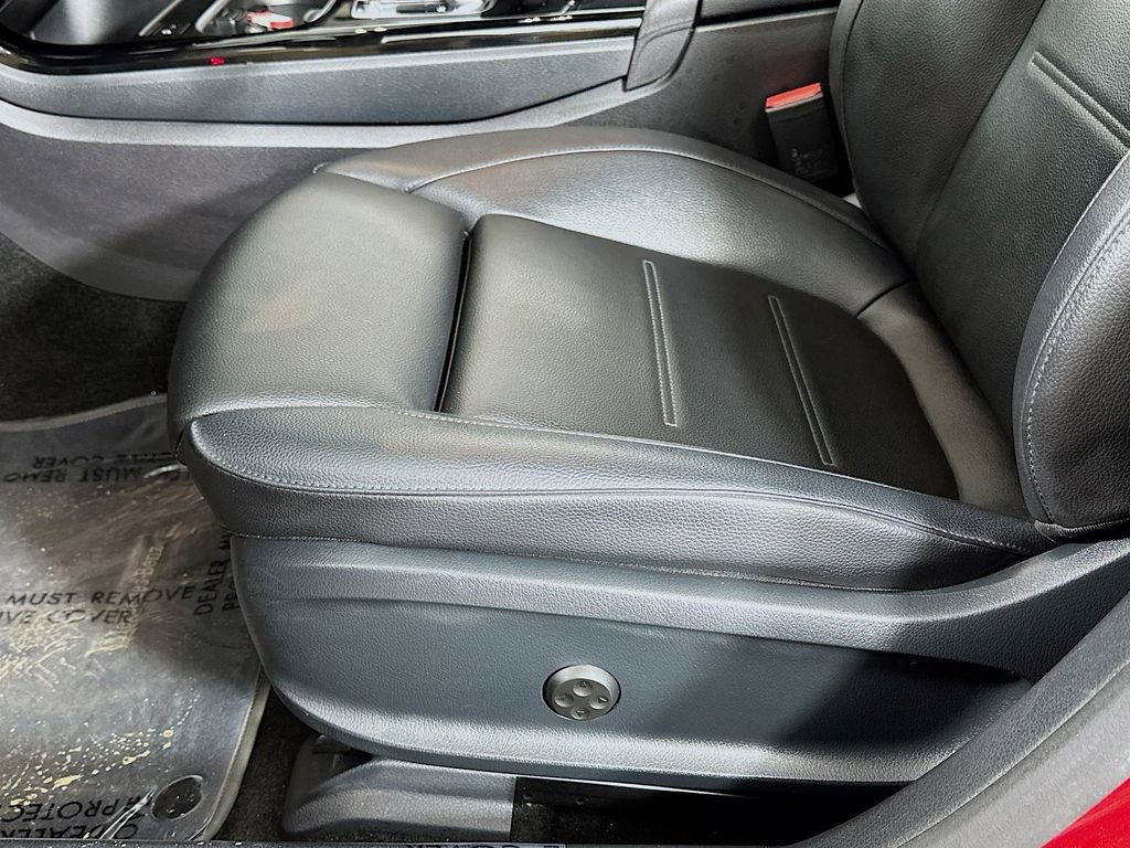 Used 2020 Mercedes-Benz CLA 250 w/ Premium Package image 22