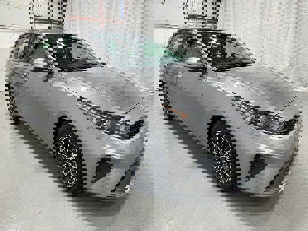 Used 2024 Kia Forte LXS