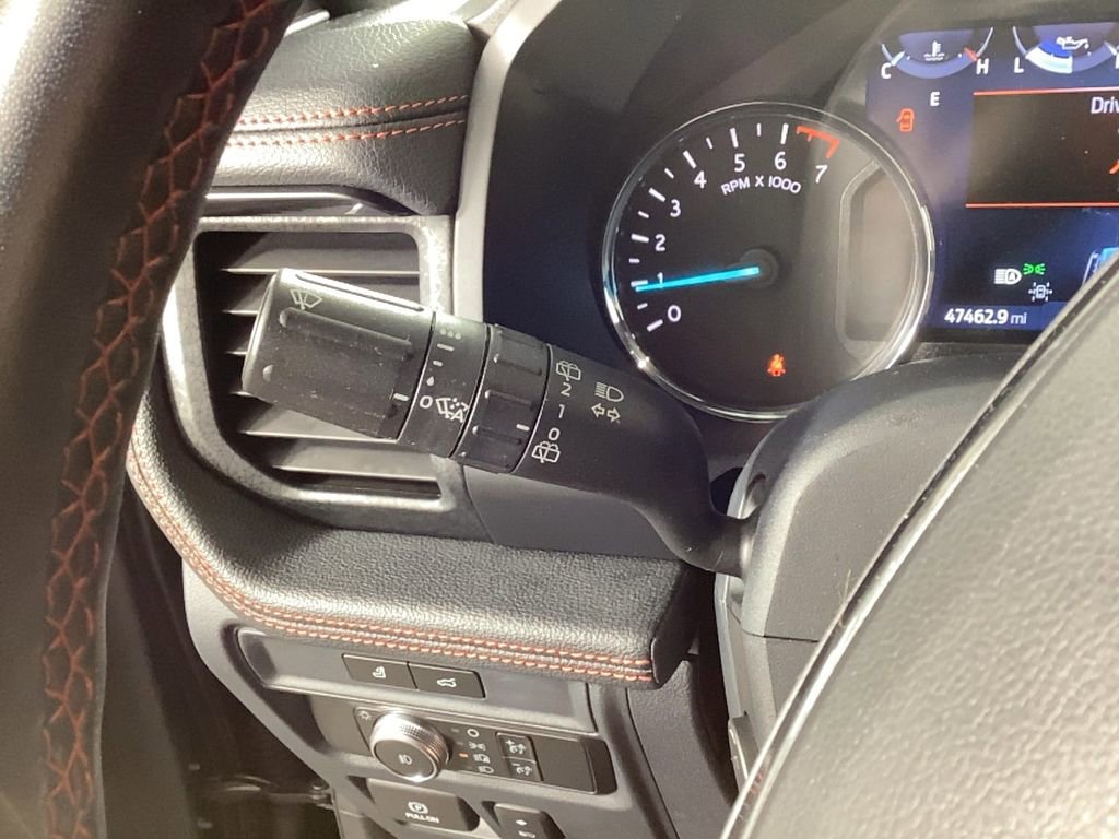 Used 2022 Ford Expedition Limited image 27