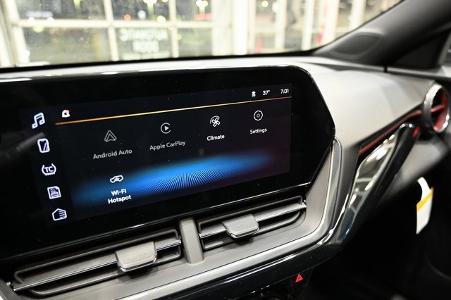 New 2026 Chevrolet Trax RS w/ Sunroof Package image 15