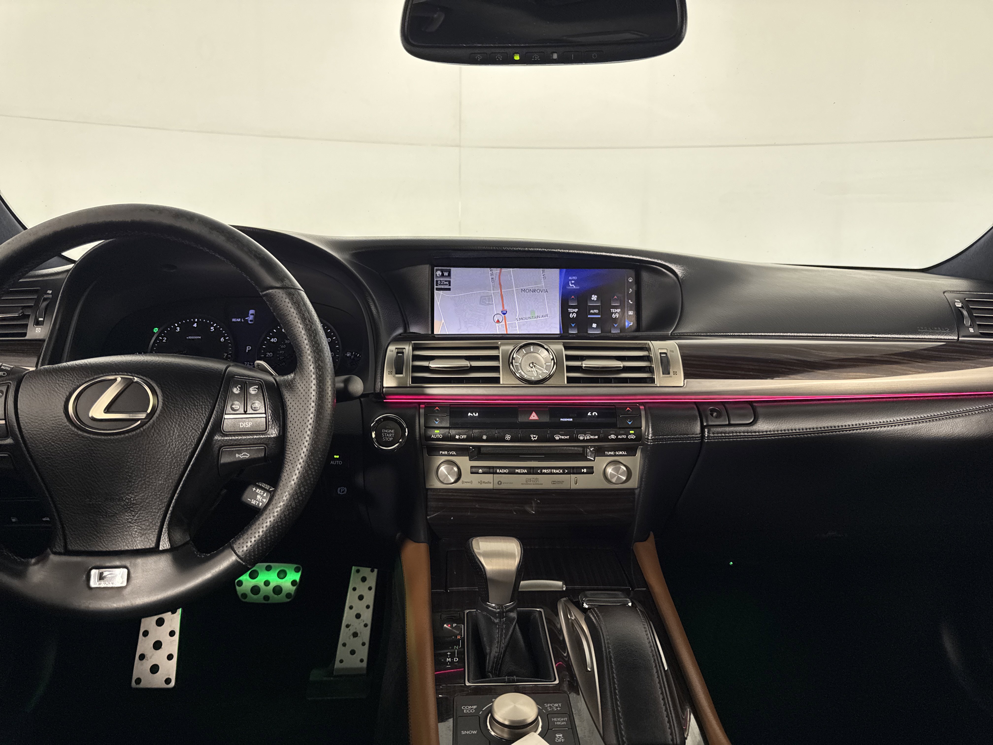 Used 2017 Lexus LS 460 w/ F Sport Midnight Edition RWD image 27