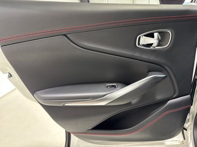 Used 2021 Aston Martin DBX image 40