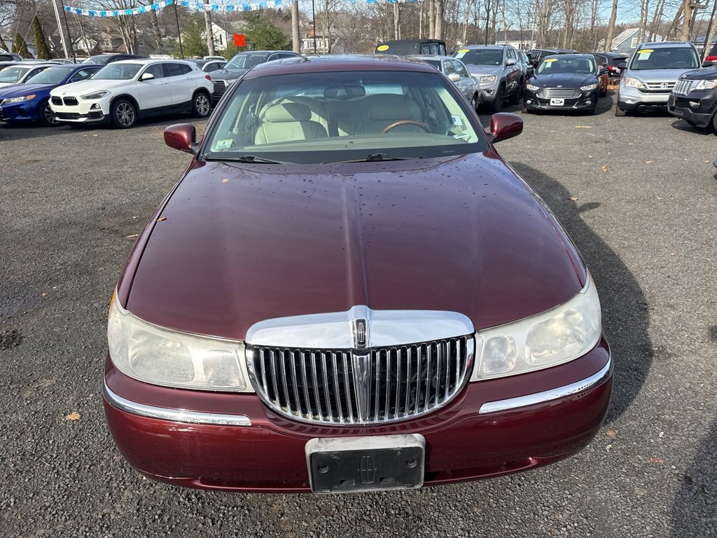 Used 2000 Lincoln Town Car Cartier image 4