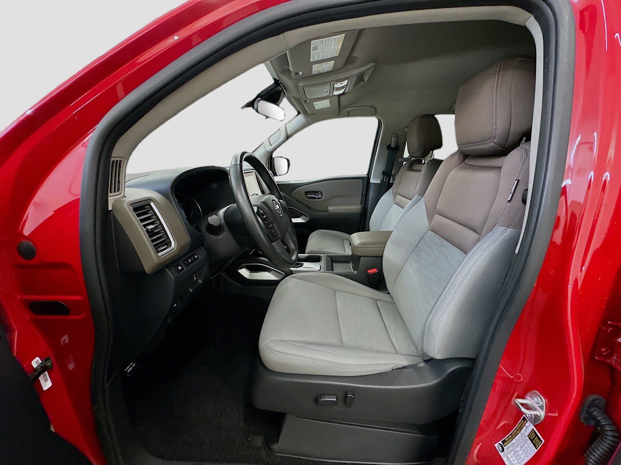 Used 2023 Nissan Frontier SV w/ Technology Package AWD/4WD image 13