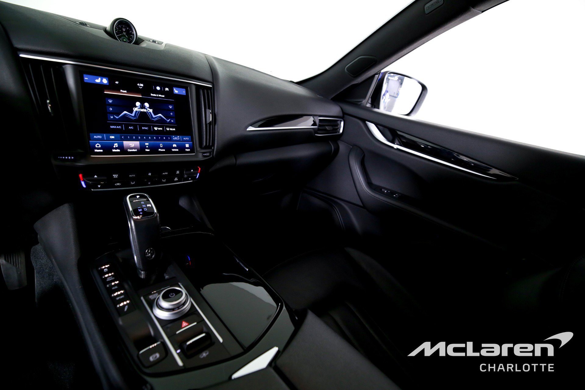 Used 2023 Maserati Levante Modena image 15