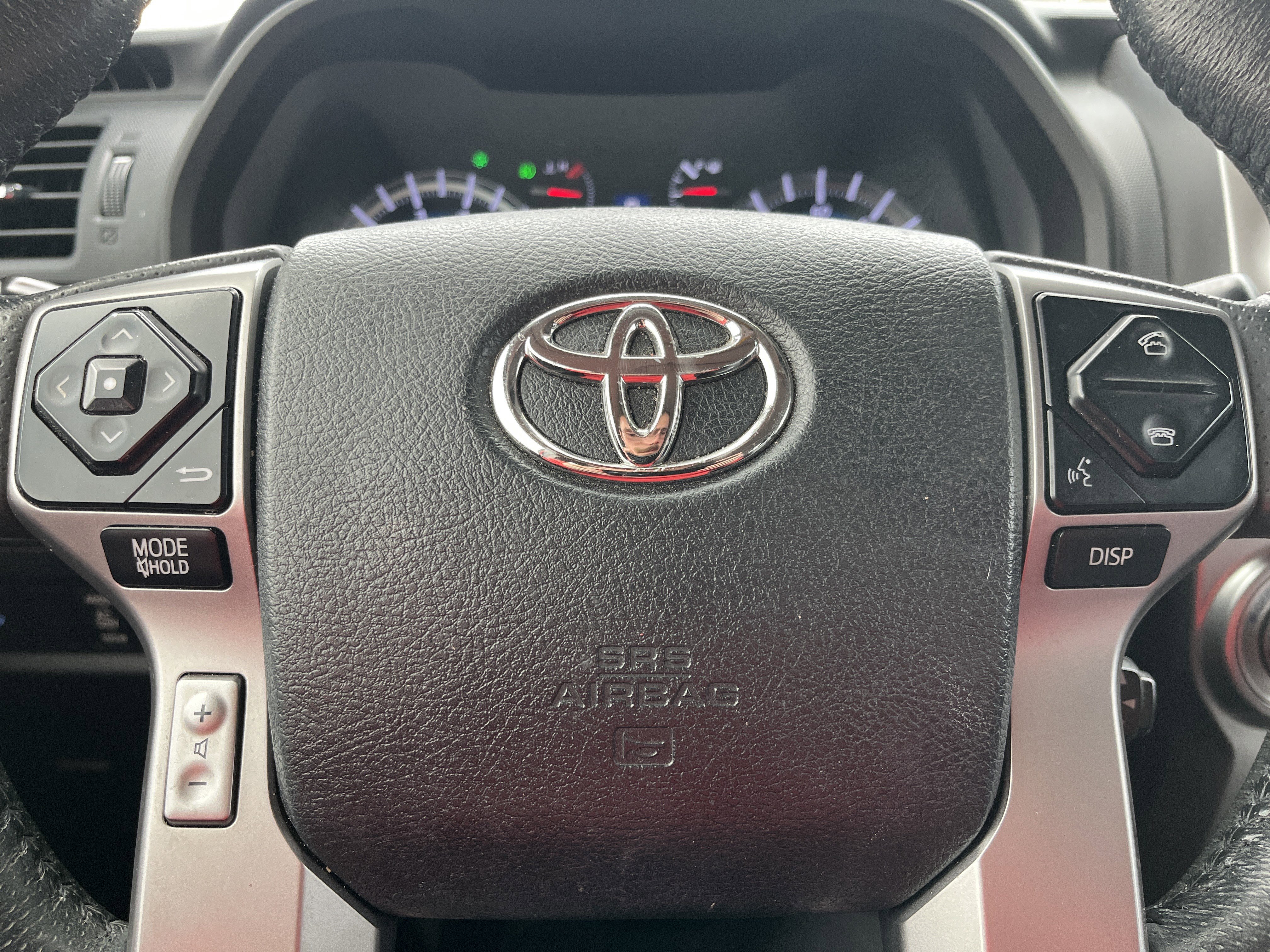 Used 2019 Toyota 4Runner SR5 Premium image 10