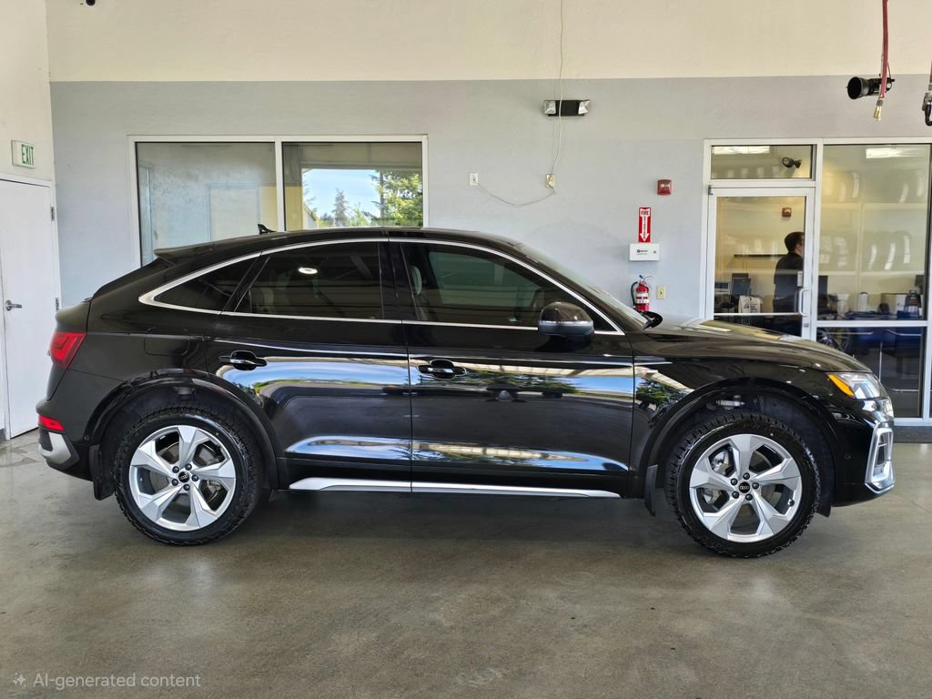Used 2021 Audi Q5 Prestige w/ Prestige Package AWD/4WD image 4