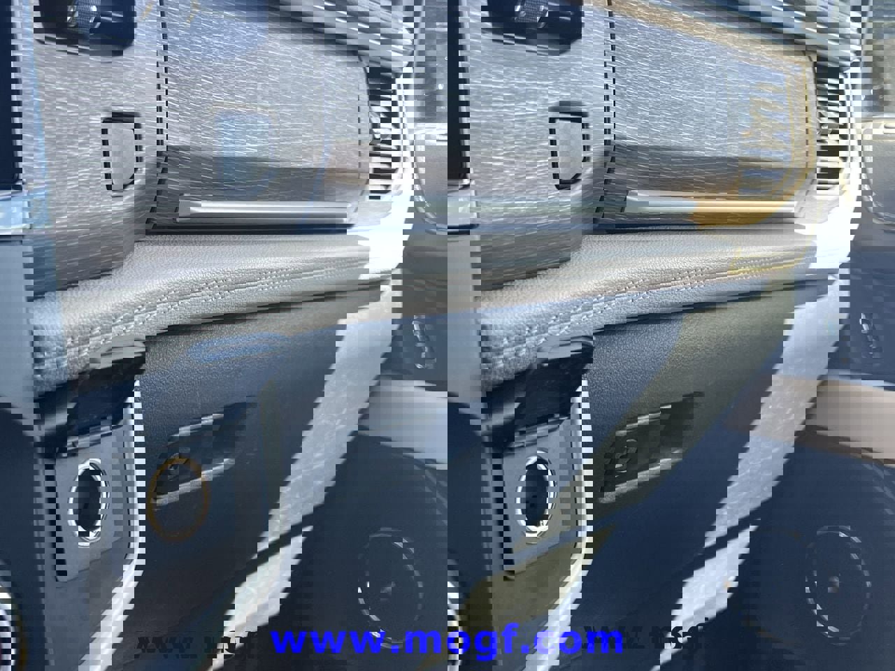 Certified 2024 Ford Expedition Limited AWD/4WD image 11