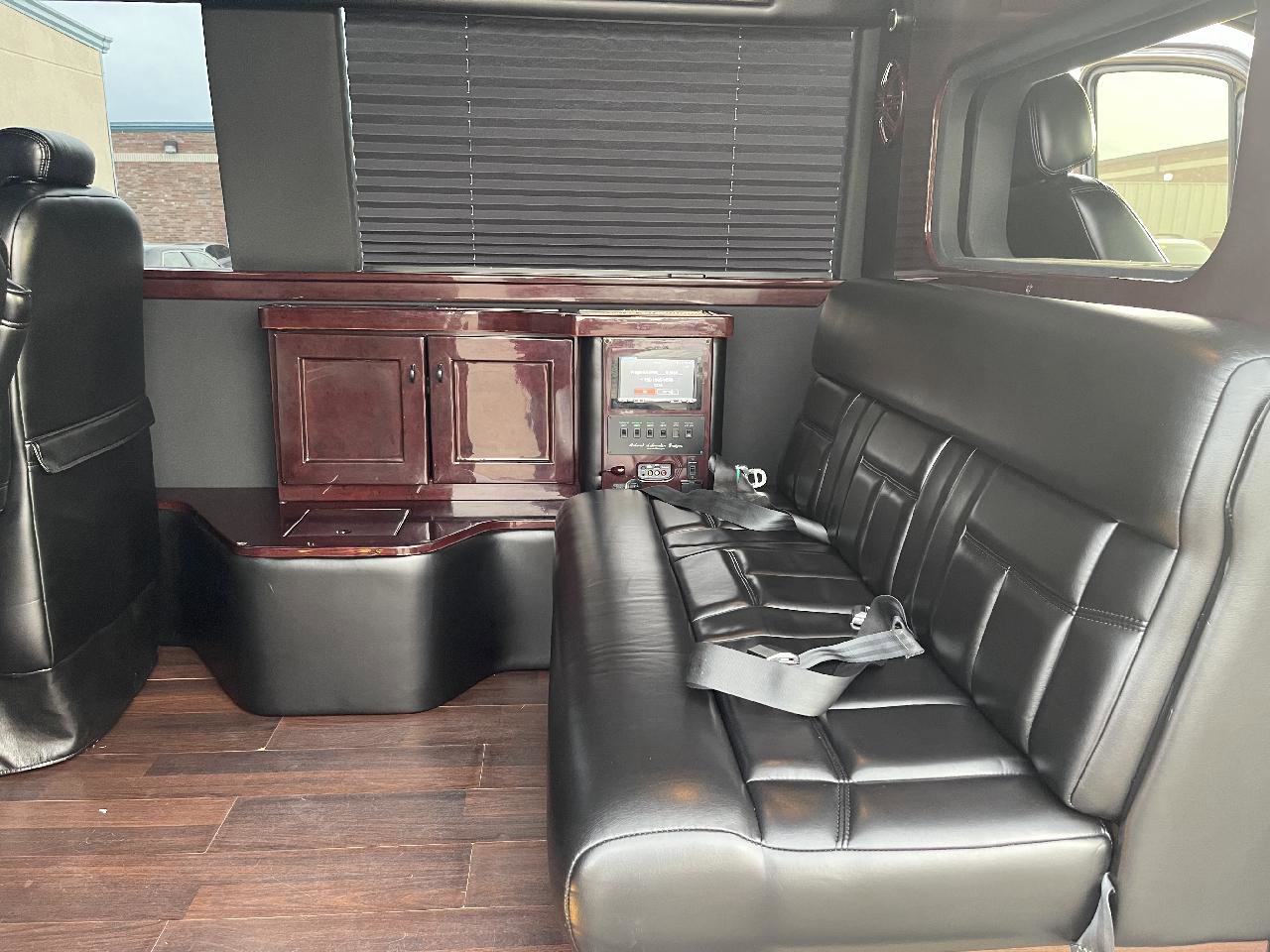 Used 2009 Dodge Sprinter 2500 RWD image 25