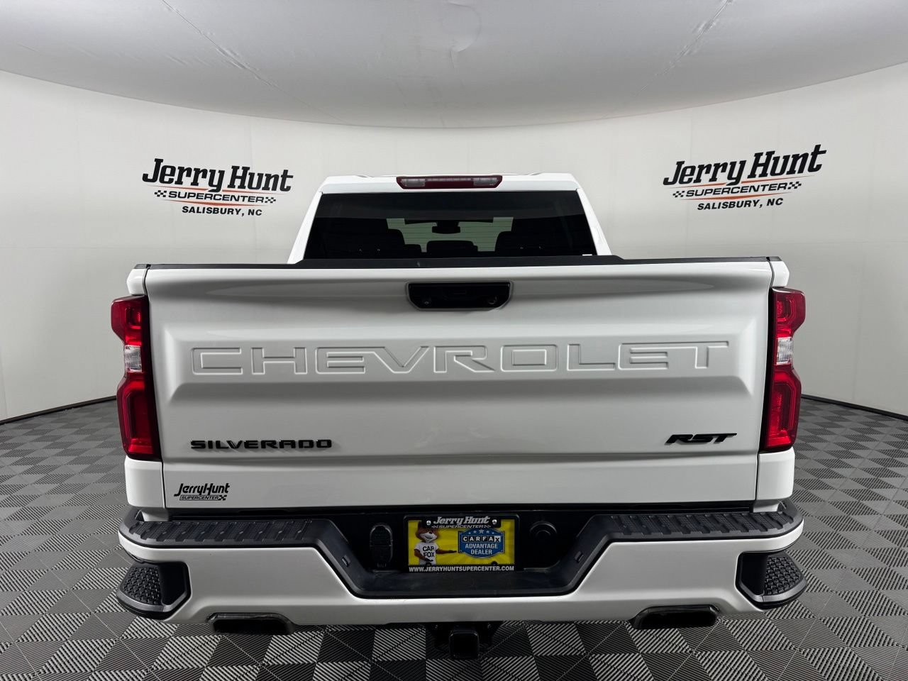Used 2022 Chevrolet Silverado 1500 RST w/ Z71 Off-Road Package AWD/4WD image 7