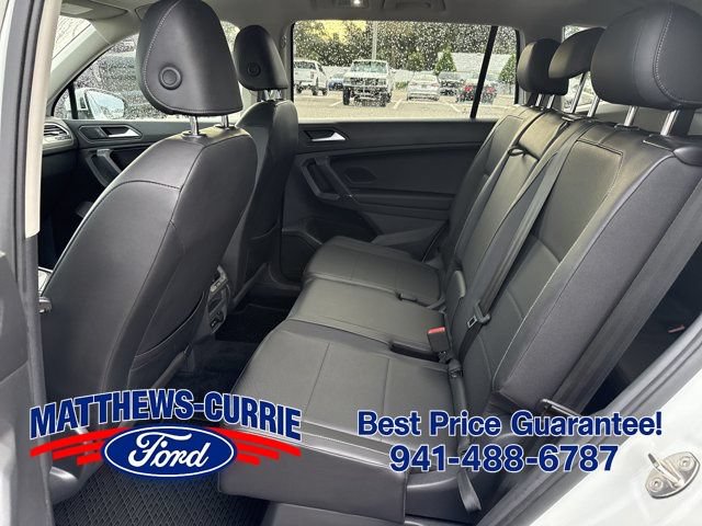 Used 2020 Volkswagen Tiguan SEL FWD image 11