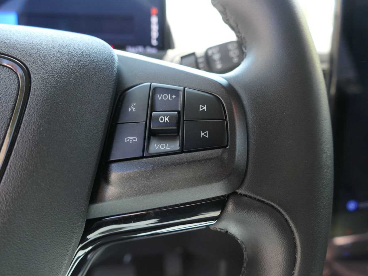 Used 2022 Ford Mustang Mach-E Select RWD image 15