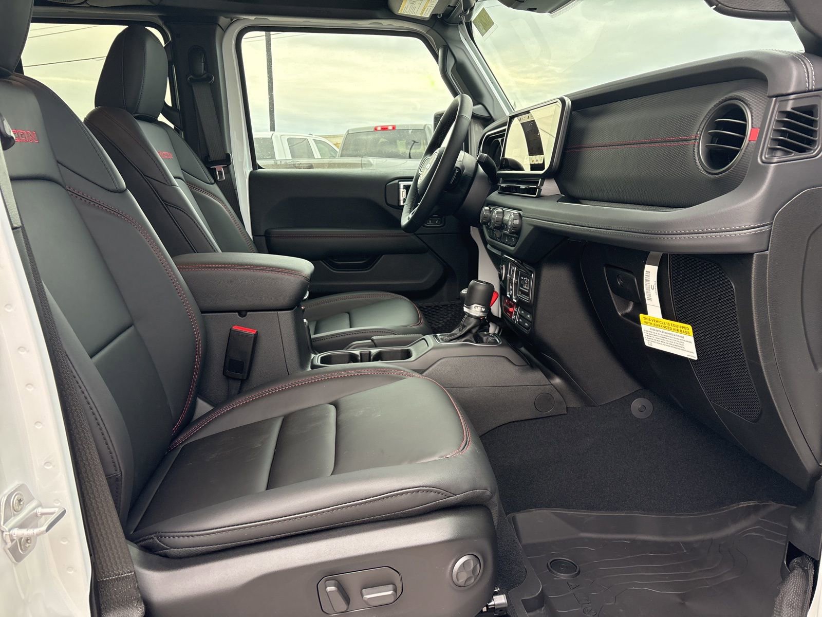 New 2026 Jeep Gladiator Rubicon AWD/4WD image 14