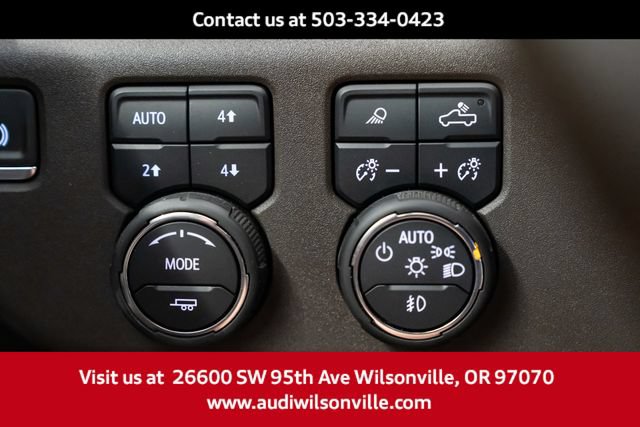 Used 2024 Chevrolet Silverado 1500 LT Trail Boss w/ Convenience Package II AWD/4WD image 18