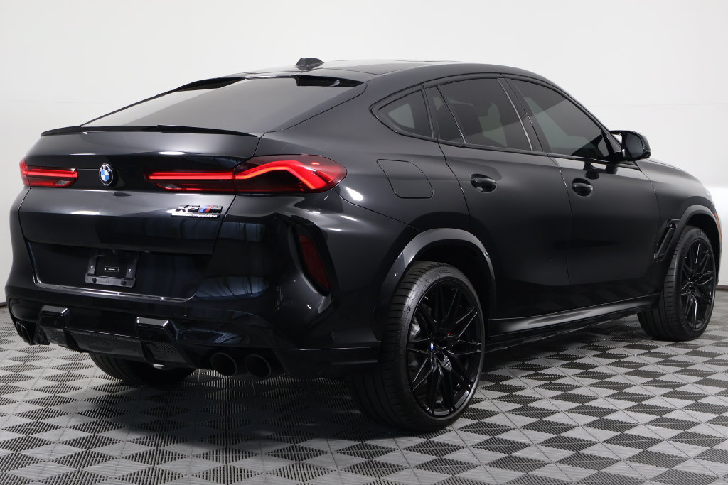 Certified 2026 BMW X6 M Competition w/ Executive Package AWD/4WD image 4