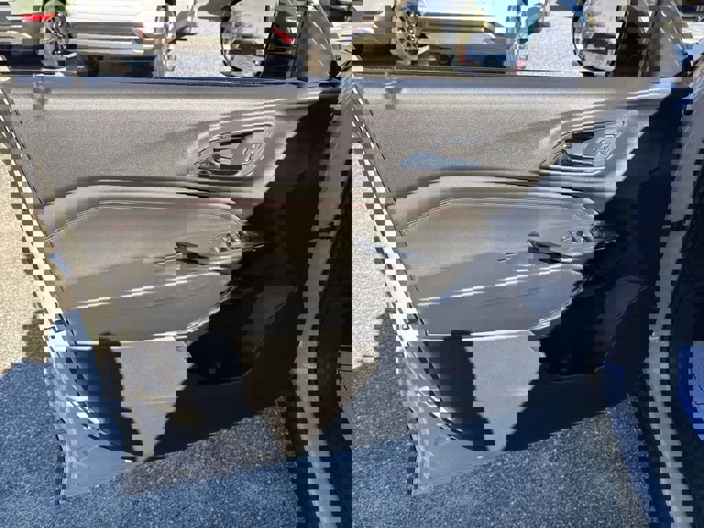 New 2026 Chevrolet Trax RS image 13