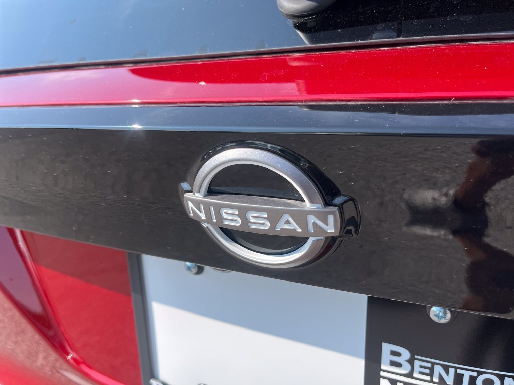 New 2027 Nissan Kicks SR w/ SR Premium Package FWD image 43