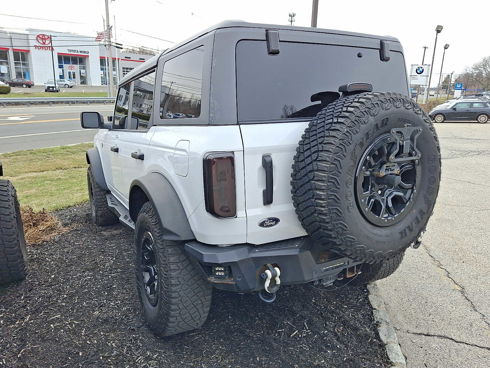 Used 2022 Ford Bronco Wildtrak image 4