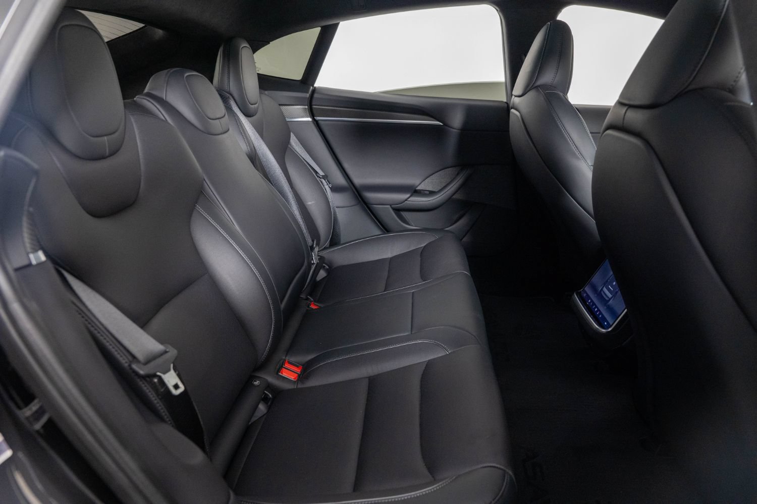Used 2023 Tesla Model S Plaid AWD/4WD image 22
