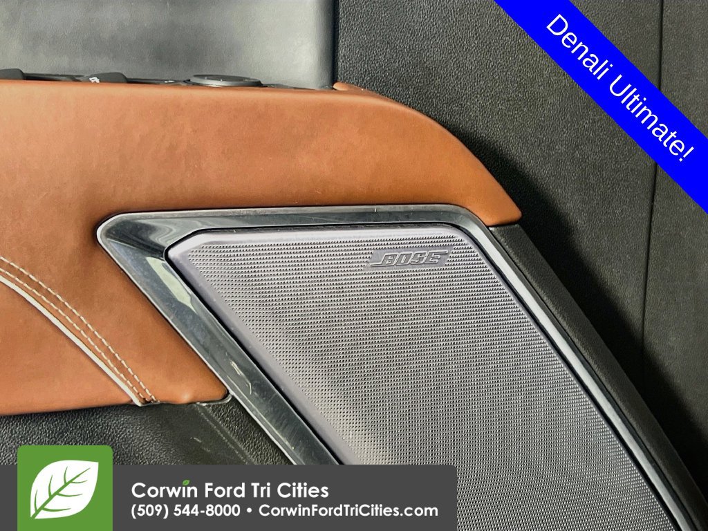 Used 2025 GMC Sierra 2500 Denali Ultimate AWD/4WD image 13