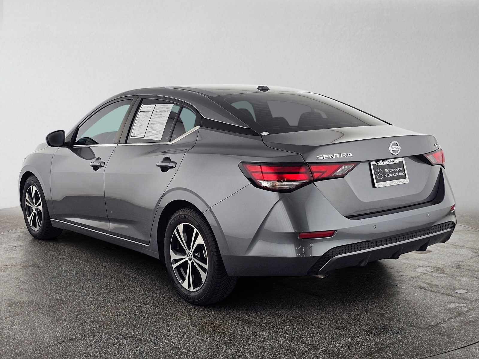 Used 2022 Nissan Sentra SV w/ Trunk Package FWD image 5