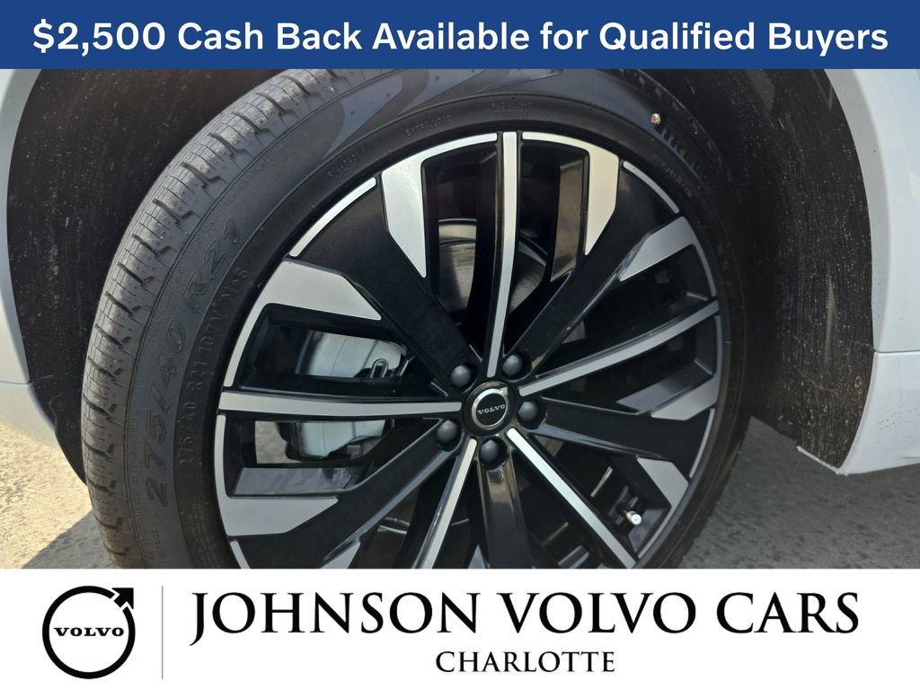 New 2026 Volvo XC90 B6 Ultra w/ Protection Package image 37