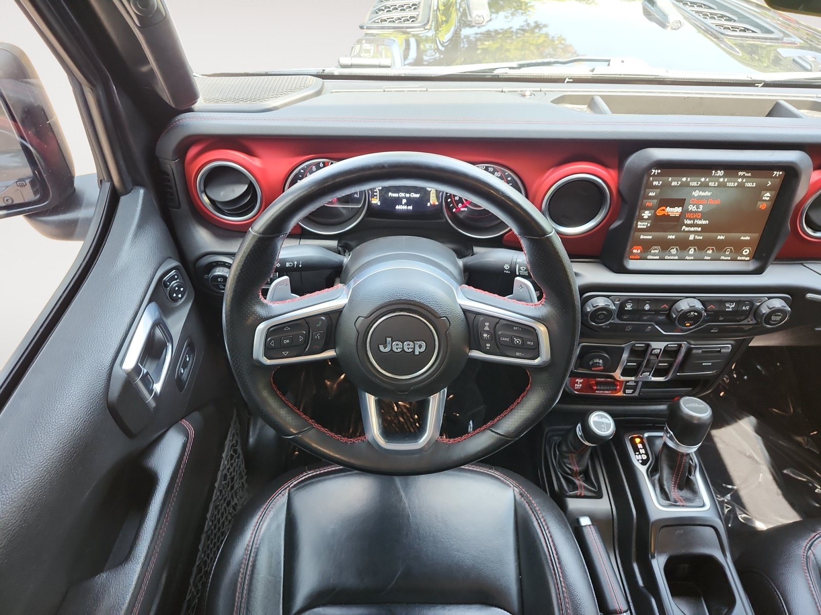 Used 2021 Jeep Gladiator Rubicon AWD/4WD image 10