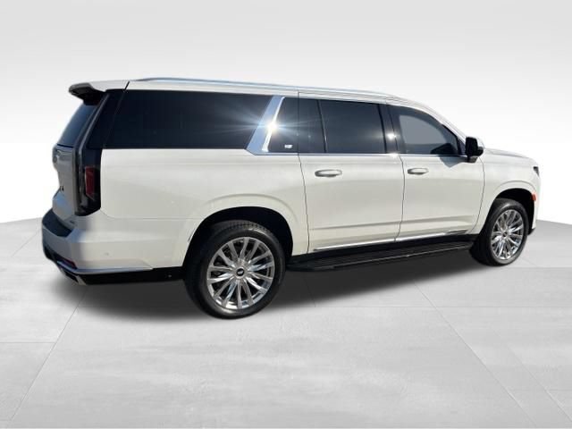 Certified 2024 Cadillac Escalade ESV Premium Luxury w/ Performance Package AWD/4WD image 5
