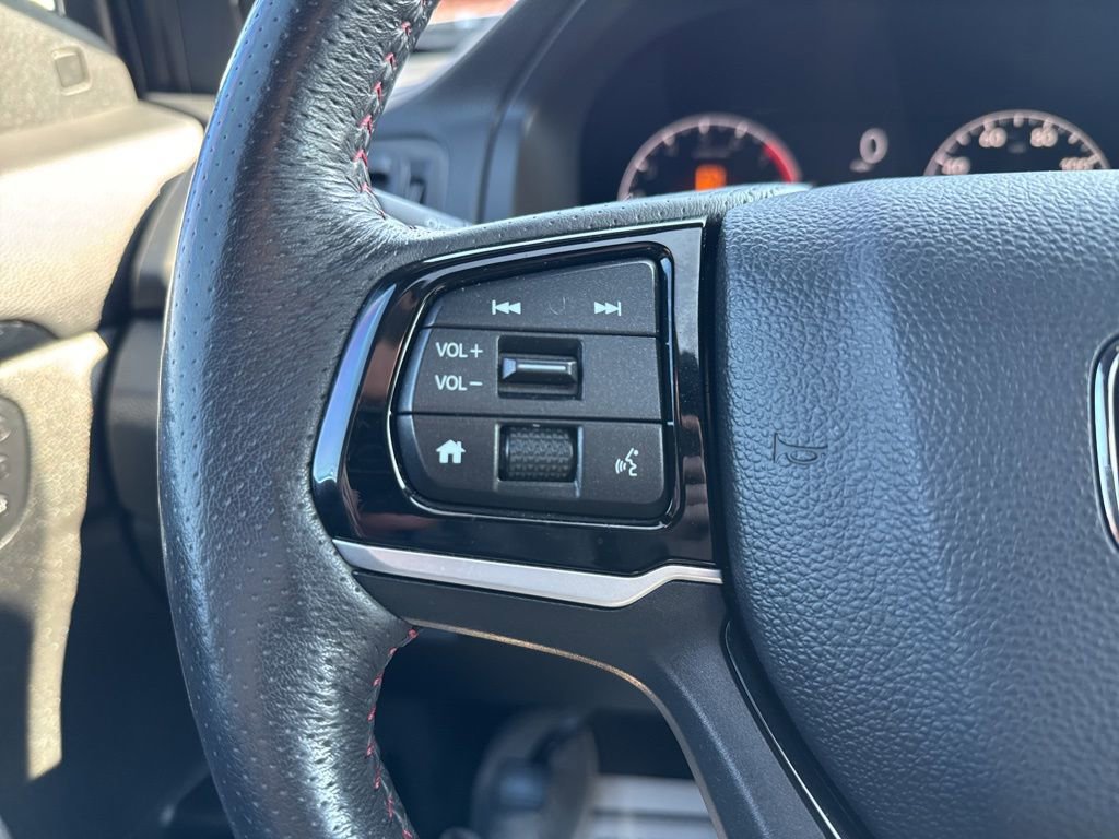 Used 2025 Honda Ridgeline Black Edition image 26