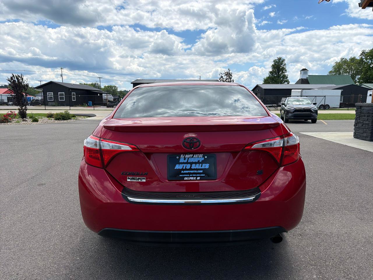 Used 2015 Toyota Corolla S FWD image 5