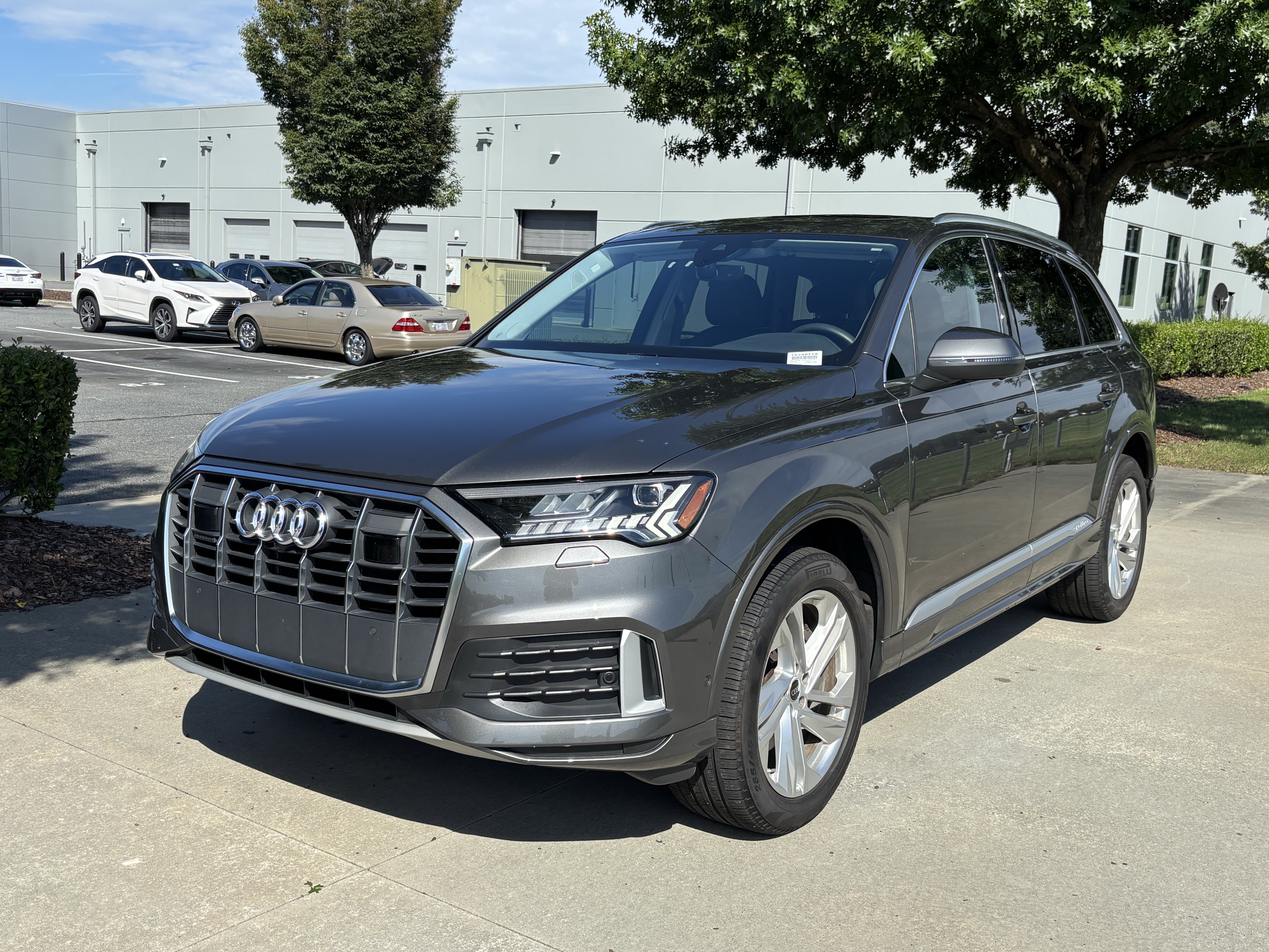 Used 2023 Audi Q7 2.0T Premium Plus w/ Premium Plus Package AWD/4WD image 5
