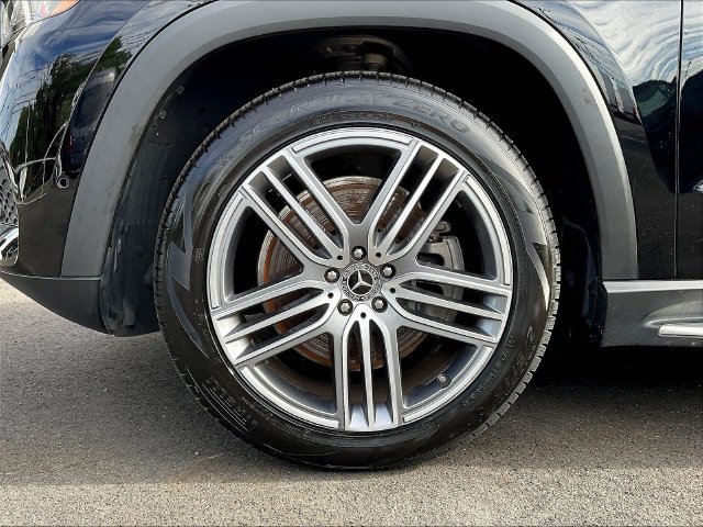Certified 2022 Mercedes-Benz GLS 450 4MATIC image 36