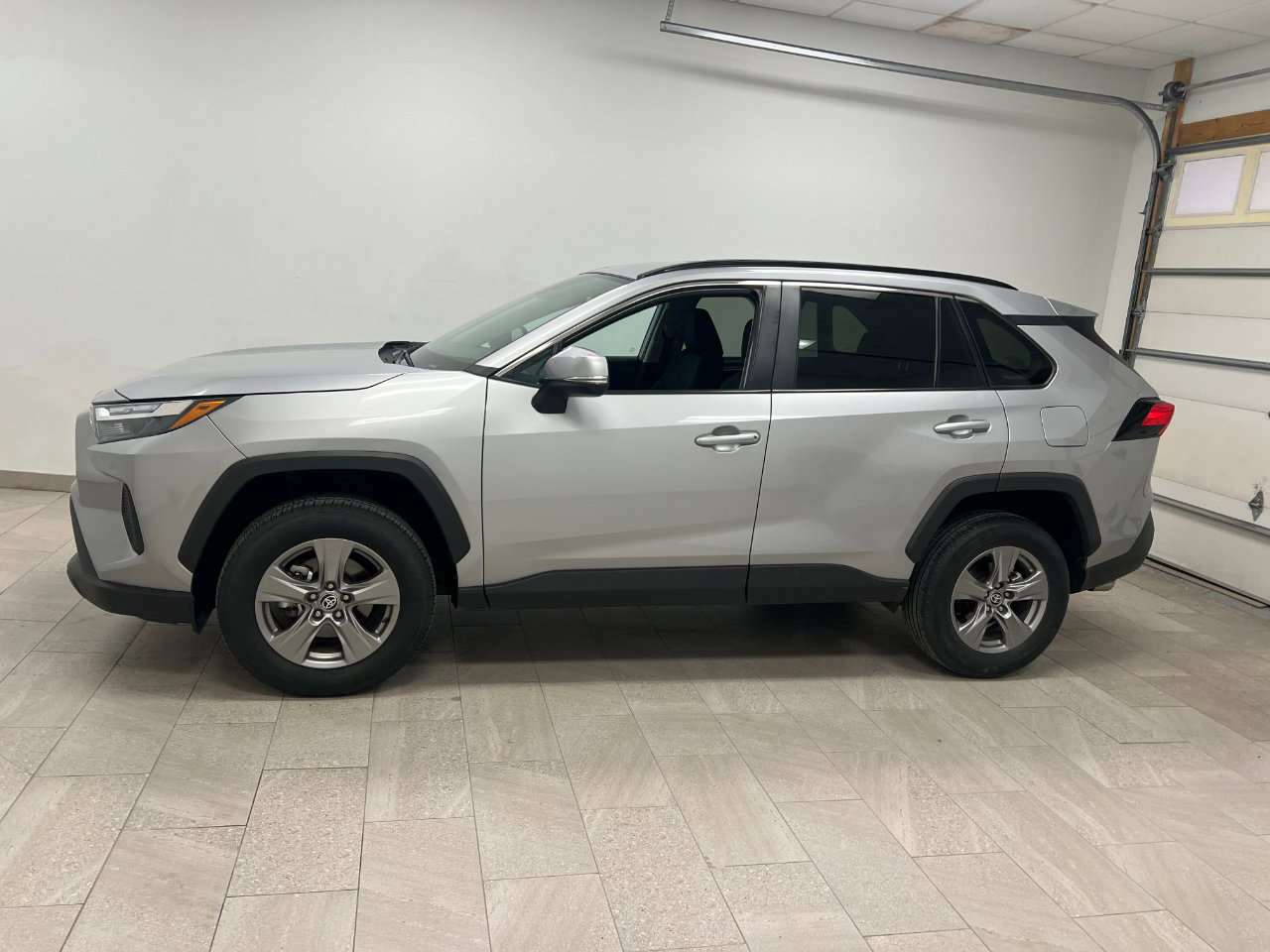 Used 2024 Toyota RAV4 XLE image 11