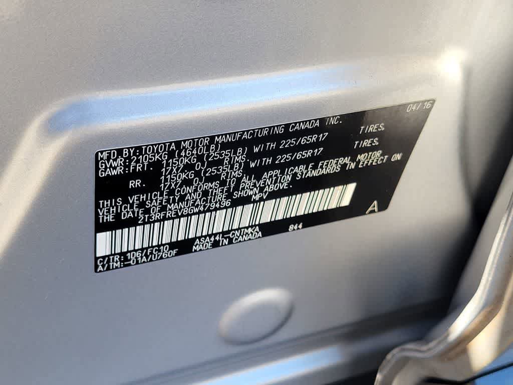 Used 2016 Toyota RAV4 XLE AWD/4WD image 18