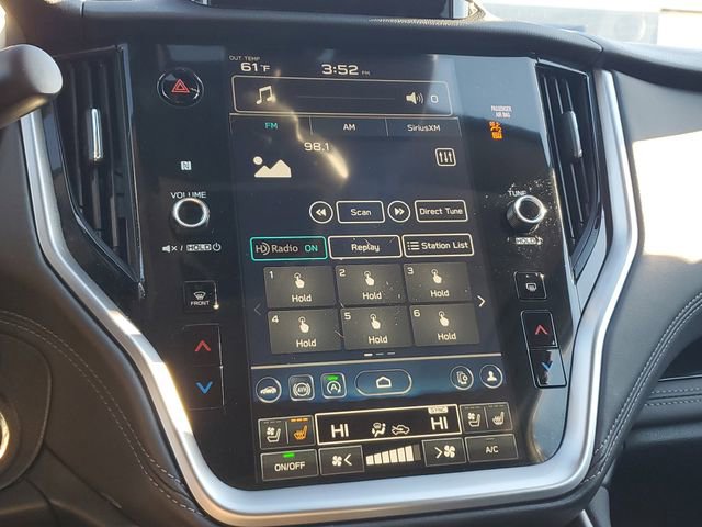 Certified 2025 Subaru Outback Touring XT w/ Tech Package 3 image 30