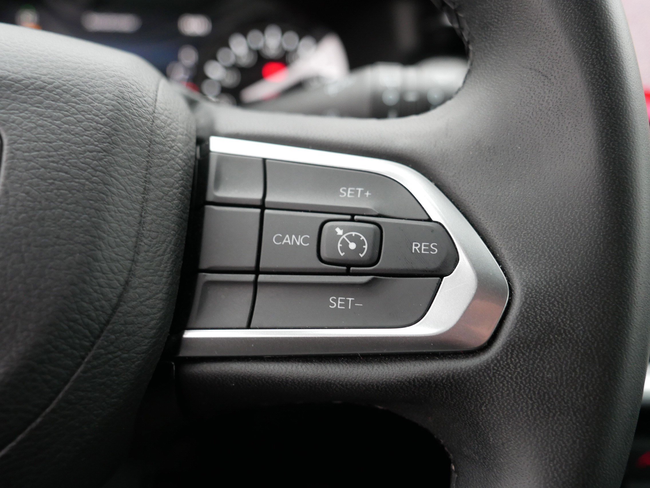 Certified 2024 Jeep Compass Latitude image 29