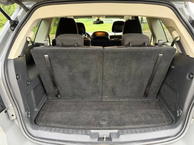 Used 2019 Dodge Journey SE w/ Connectivity Group FWD image 8