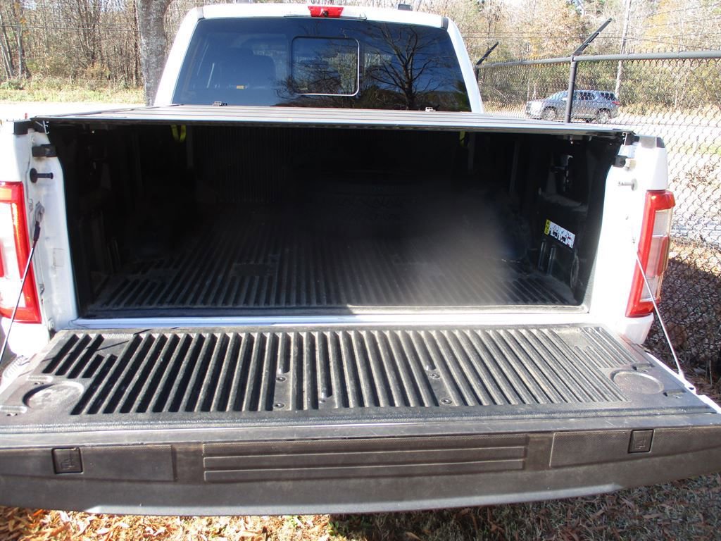 Used 2022 Ford F150 Lariat w/ Max Trailer Tow Package image 4