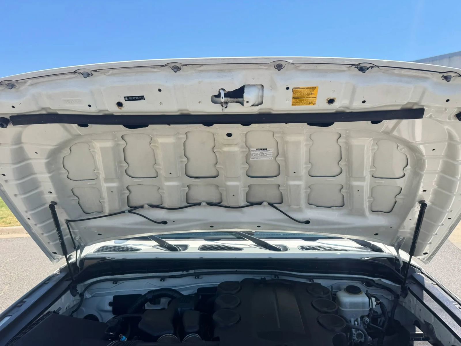 Used 2012 Toyota FJ Cruiser 4WD w/ Upgrade Pkg image 12