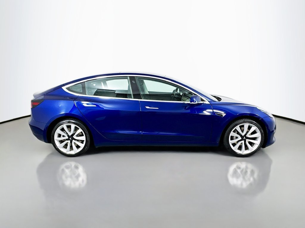Used 2018 Tesla Model 3 Long Range RWD image 6