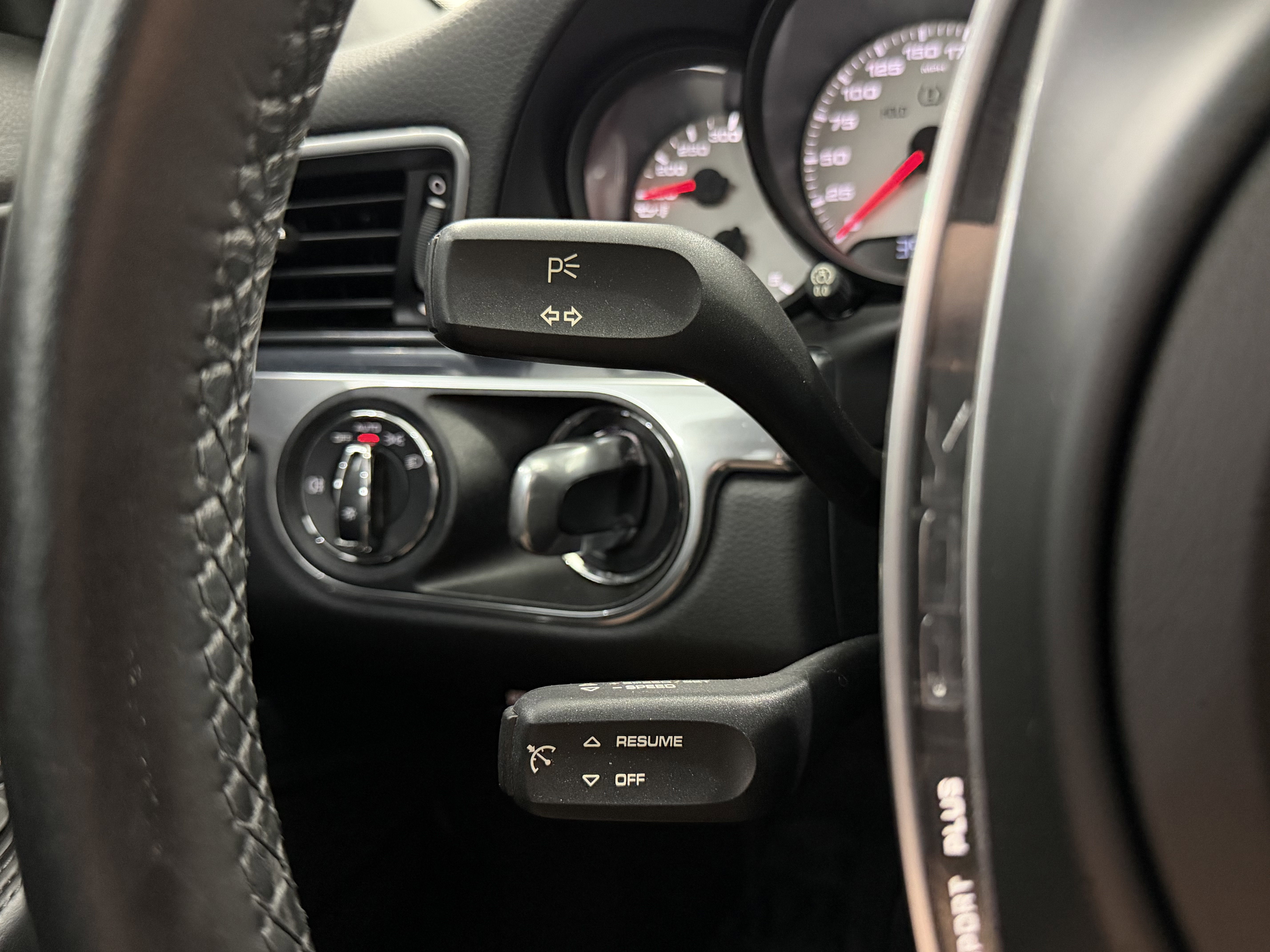 Certified 2016 Porsche 911 Carrera 4S AWD/4WD image 47