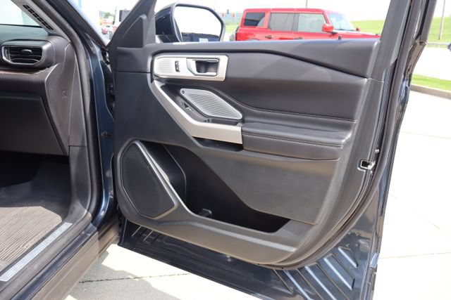 Certified 2024 Ford Explorer Limited w/ Limited Technology Package AWD/4WD image 40