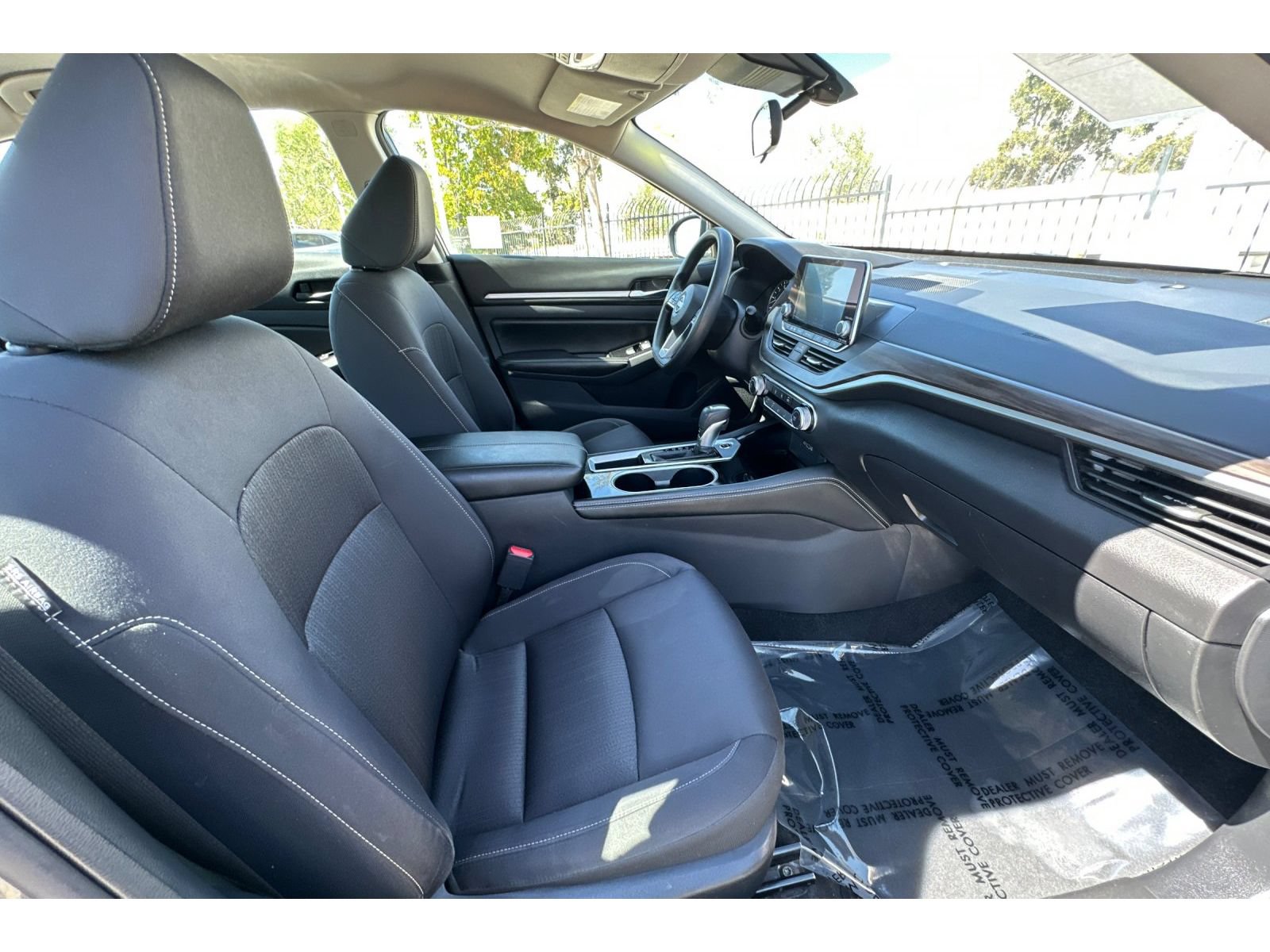 Used 2023 Nissan Altima 2.5 SV FWD image 18