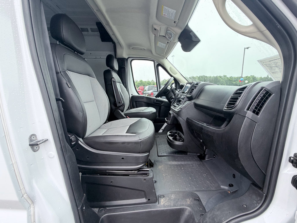 Used 2026 RAM ProMaster 2500 w/ Convenience Group FWD image 27