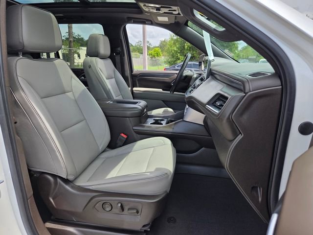 Used 2022 GMC Yukon SLT w/ SLT Luxury Package AWD/4WD image 26