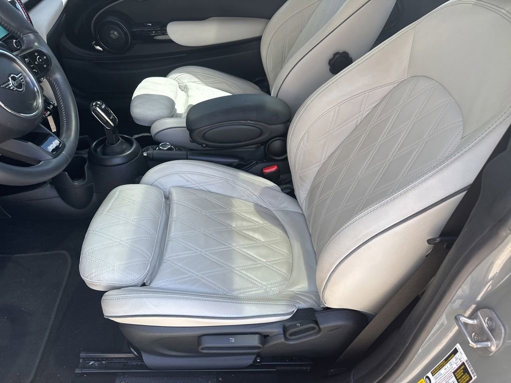 Used 2023 MINI Cooper S image 5