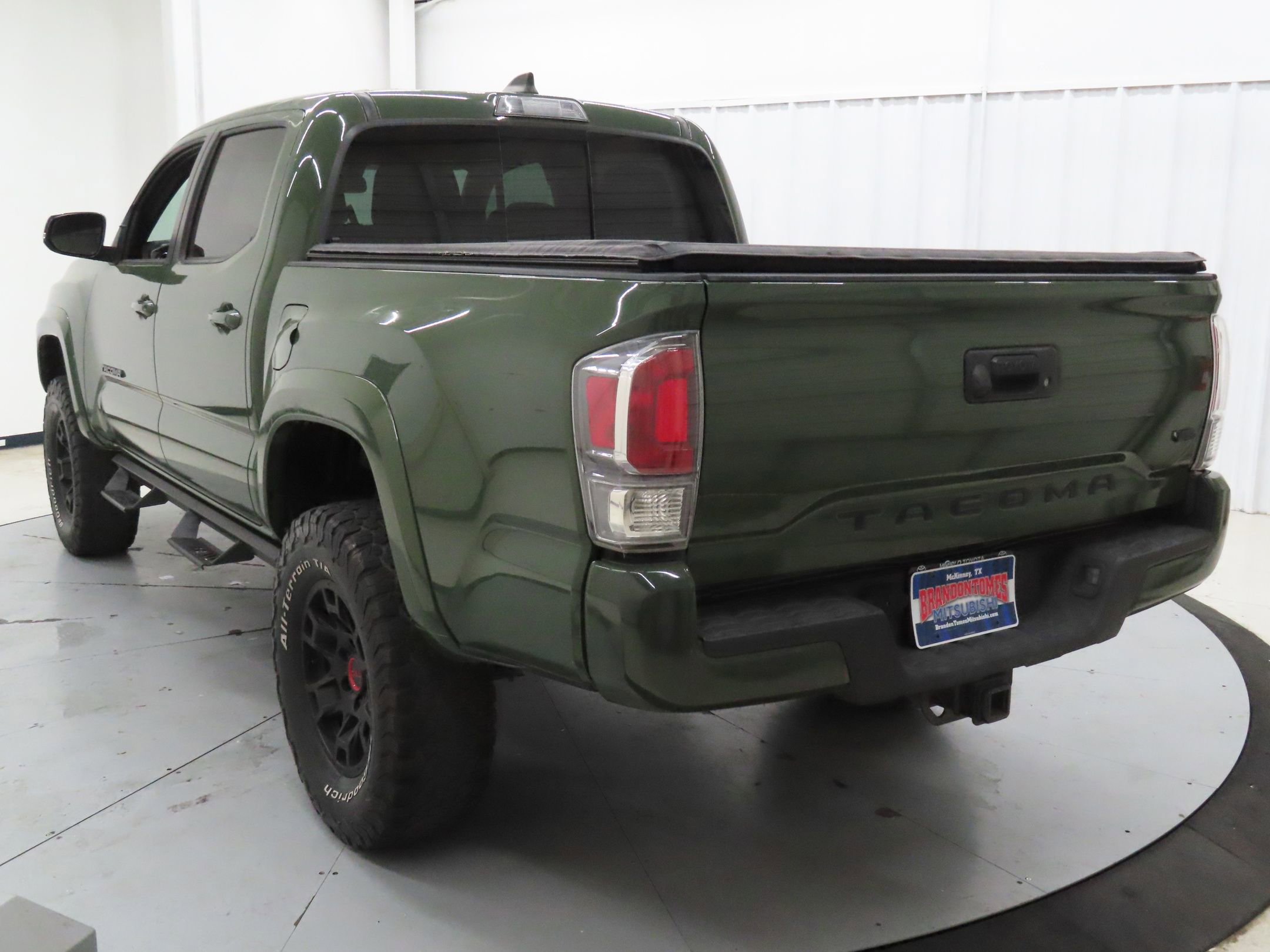 Used 2021 Toyota Tacoma TRD Sport image 5