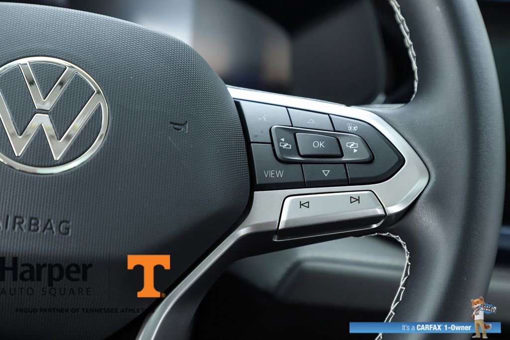 Used 2024 Volkswagen Taos SE image 60